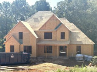 Foreclosed Home - 1240 OCONEE HEIGHTS DR, 30642