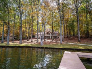 Foreclosed Home - 1710 BUCKHEAD DR, 30642