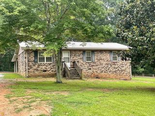 Foreclosed Home - 1322 CLEVELAND MILL RD, 30643