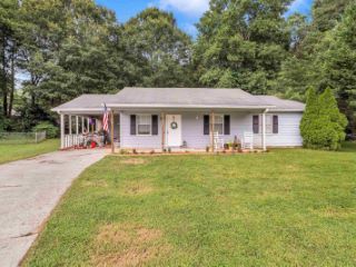 Foreclosed Home - 204 REED WAY, 30655
