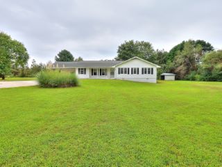 Foreclosed Home - 2949 SHOAL CREEK RD, 30656