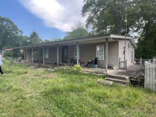 Foreclosed Home - 444 RICE MILL RD, 30662