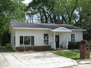 Foreclosed Home - List 100021987