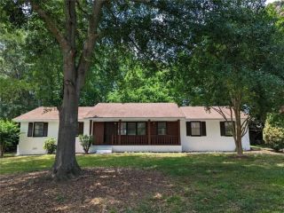 Foreclosed Home - 174 MYSTIC LN, 30680