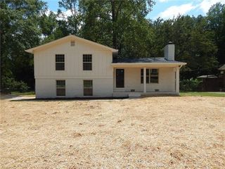 Foreclosed Home - 958 PINE VALLEY RD, 30680