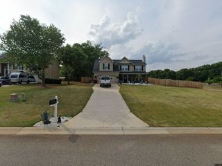 Foreclosed Home - 410 TORI DR, 30680