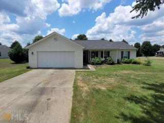 Foreclosed Home - 701 ST PETERS CT, 30680