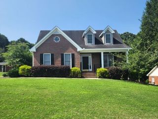 Foreclosed Home - 708 OVERLOOK DR, 30680