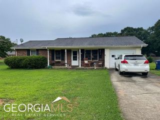 Foreclosed Home - 560 MILES PATRICK RD, 30680