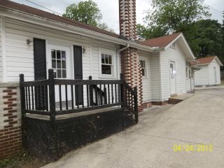 Foreclosed Home - 513 N SELVIDGE ST, 30720