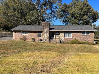 Foreclosed Home - 120 CURTIS RD, 30720