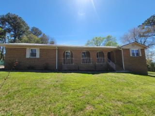 Foreclosed Home - 80 HILLCREST DR, 30736
