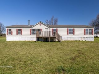 Foreclosed Home - 1811 Cates Mead Rd, 30830