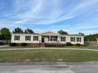 Foreclosed Home - 2520 WATERFRONT DR, 30909