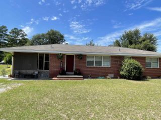 Foreclosed Home - 20 PINEVIEW DR, 31006