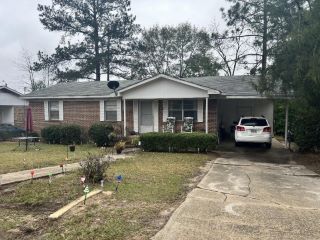 Foreclosed Home - 301 W 25TH AVE, 31015