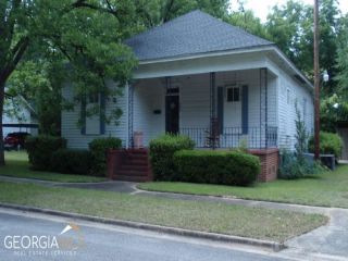 Foreclosed Home - 303 SAWYER ST, 31021