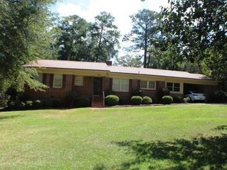 Foreclosed Home - 1205 GREENWAY DR, 31021