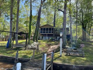 Foreclosed Home - 137 NORTHSHORE DR, 31024