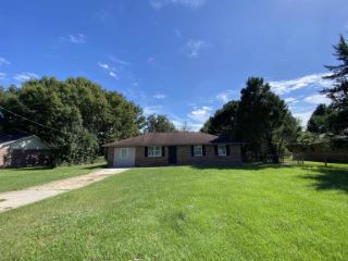 Foreclosed Home - 136 NORTHSIDE DR, 31030