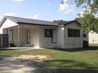 Foreclosed Home - 118 BAUXITE AVE, 31031
