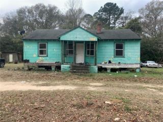 Foreclosed Home - 607 VIRGINIA CIR, 31063