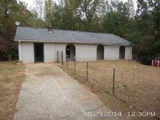 Foreclosed Home - 2118 Deerfield Farms Rd, 31064