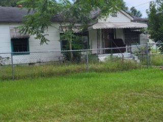 Foreclosed Home - List 100815863