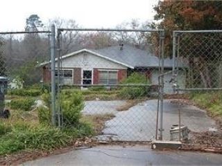 Foreclosed Home - 1107 FOREST ST, 31069