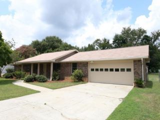 Foreclosed Home - 227 Sentry Oaks Drive, 31093