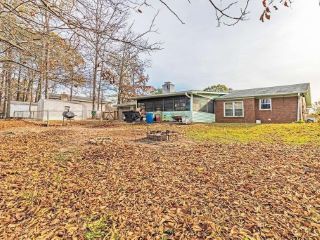 Foreclosed Home - 409 FOREST LAKE DR, 31093
