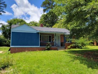 Foreclosed Home - 1972 MALLORY DR, 31201