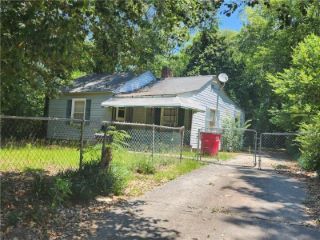 Foreclosed Home - 1510 BERKNER AVE, 31204