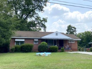 Foreclosed Home - 4428 SUMMERHILL DR, 31204