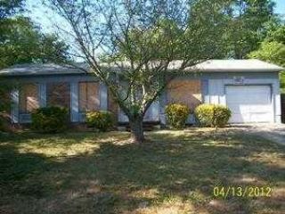 Foreclosed Home - 2697 VILLAGE GREEN LN, 31206