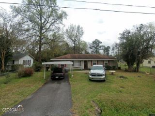 Foreclosed Home - 2984 REYNOLDS DR, 31206