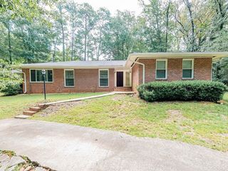 Foreclosed Home - 1731 TWIN PINES DR, 31211