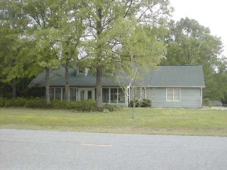Foreclosed Home - List 100041343