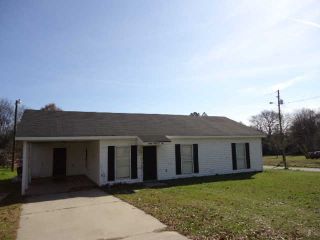 Foreclosed Home - 2720 MOLLIE DR, 31217
