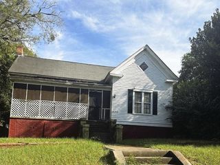 Foreclosed Home - 532 WOOLFOLK ST, 31217