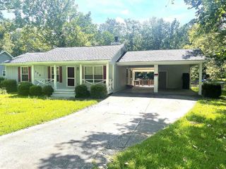 Foreclosed Home - 1170 SANDY BEACH DR, 31220
