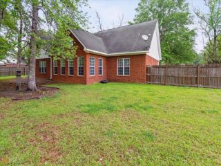 Foreclosed Home - 120 BILTMORE DR, 31312