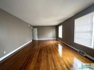 Foreclosed Home - 311 N MCDONALD ST, 31316
