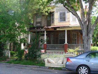 Foreclosed Home - 208 W 35TH ST, 31401