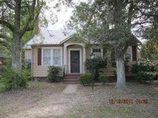 Foreclosed Home - 1415 E 35TH ST, 31404