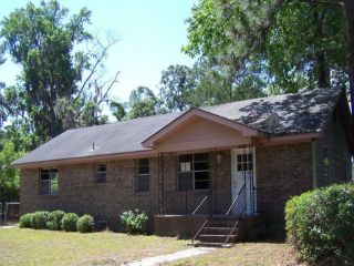 Foreclosed Home - 2211 E 58TH ST, 31404