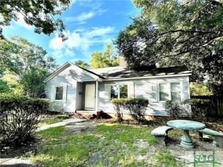 Foreclosed Home - 2235 E 40TH ST, 31404