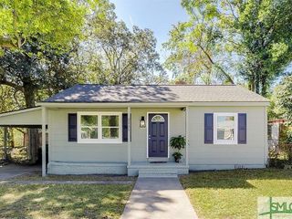 Foreclosed Home - 2115 HAWTHORNE ST, 31404