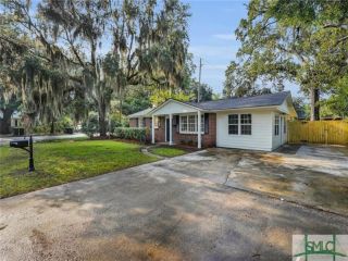 Foreclosed Home - 2102 BRENTWOOD DR, 31404