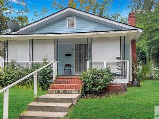 Foreclosed Home - 2017 MISSISSIPPI AVE, 31404
